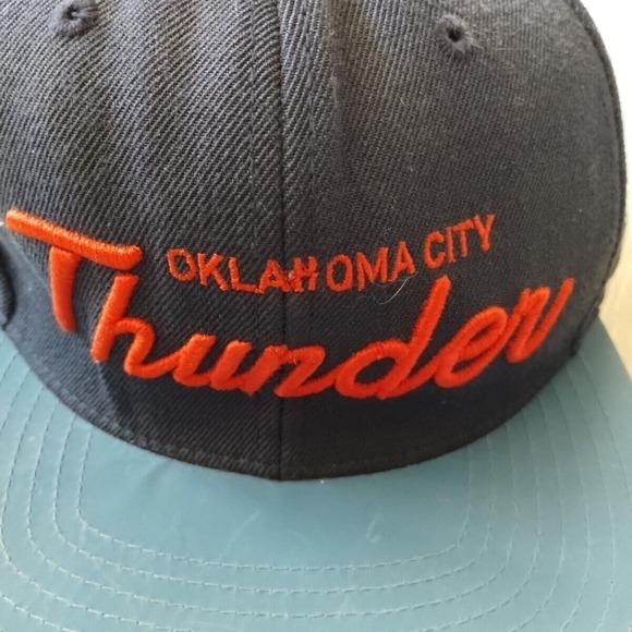 Mitchell & Ness Navy and Blue Oklahoma City Thunder Hat - Picture 4 of 15
